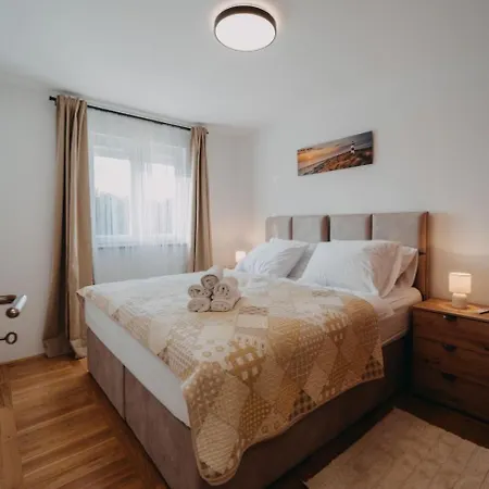 Bara - Quiet And Cozy Zára
